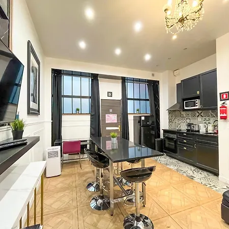Apartment Urban Flat 55 - Atelier Marilyn Monroe Paris