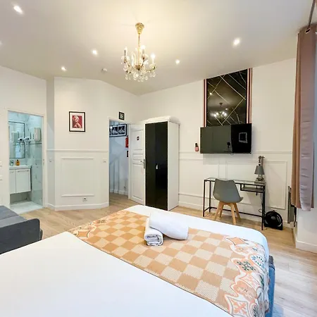 Urban Flat 55 - Atelier Marilyn Monroe