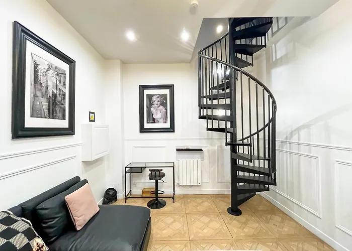 Urban Flat 55 - Atelier Marilyn Monroe Apartment Paris