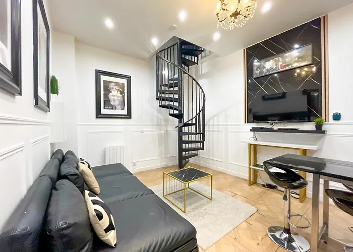 Urban Flat 55 - Atelier Marilyn Monroe Apartment Paris