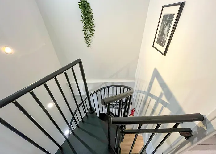 Urban Flat 55 - Atelier Marilyn Monroe Apartment